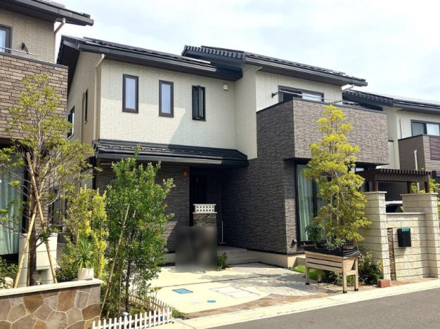 草加市松原4丁目 築浅戸建の外観