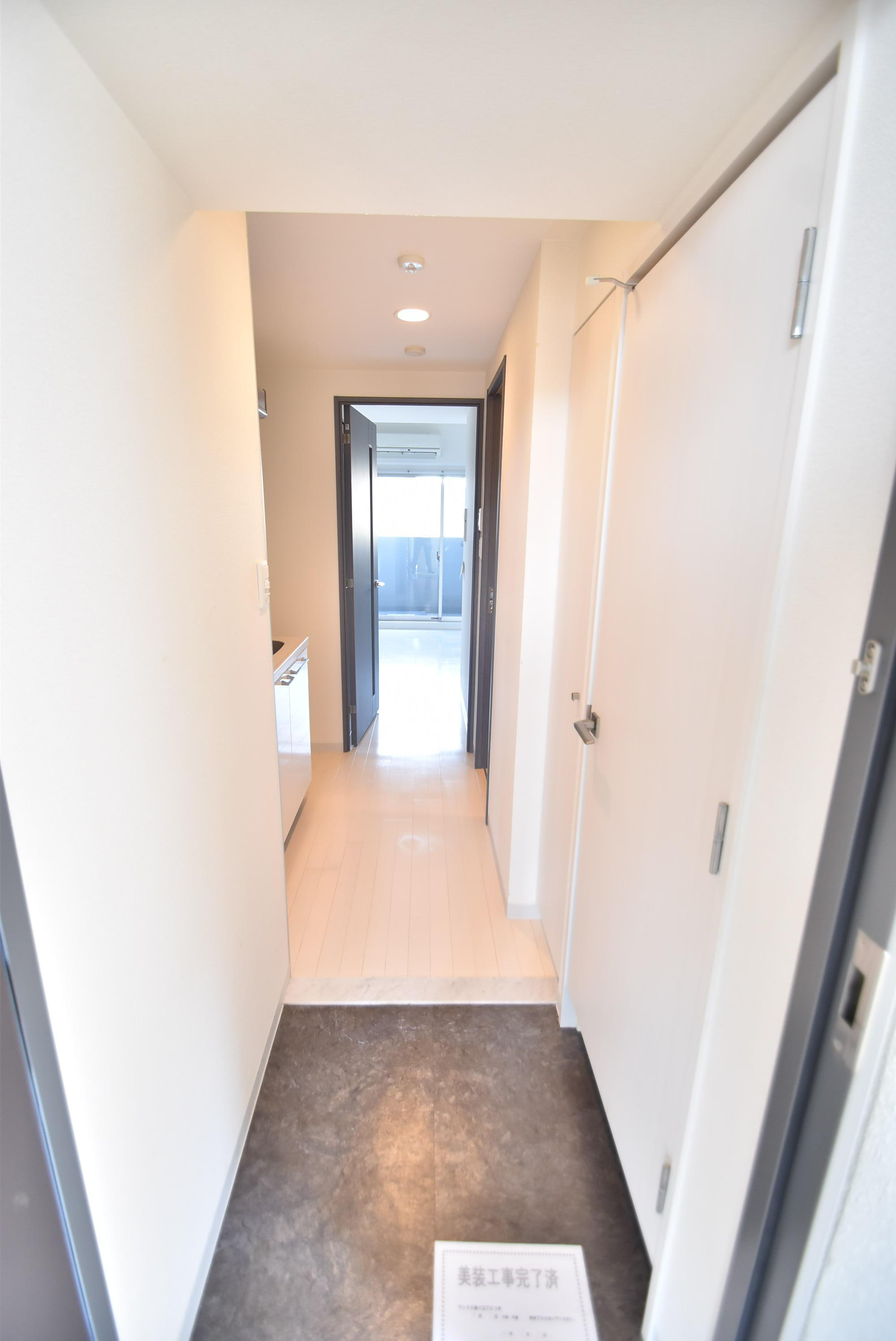 大阪市都島区都島南通２丁目の賃貸マンションの玄関