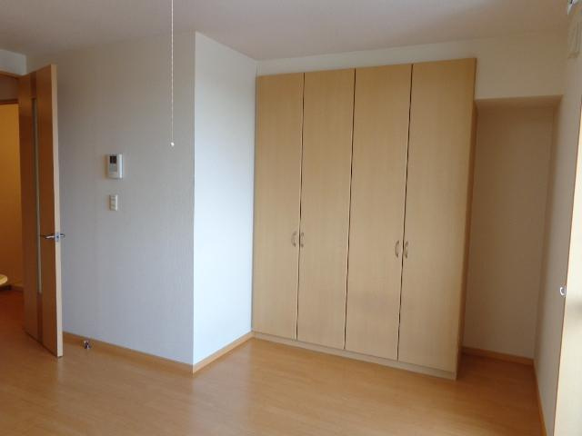 メゾンアイリスの居間・リビング|リビング