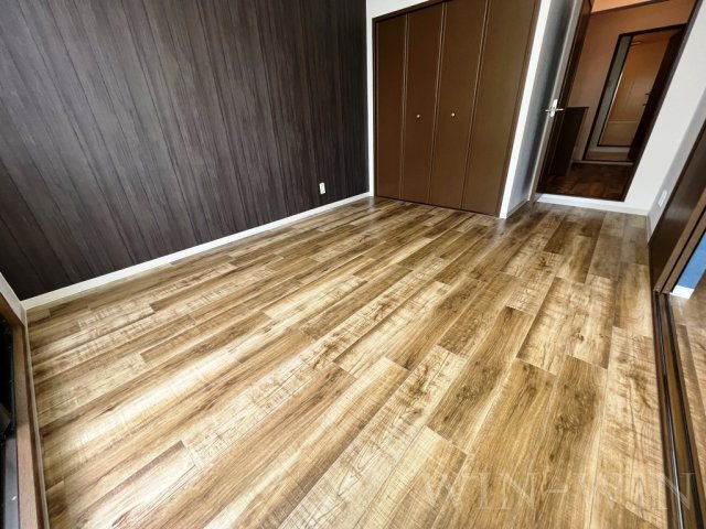 WEST COURT N棟の寝室