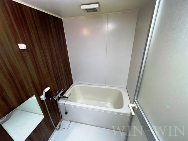 WEST COURT N棟の浴室