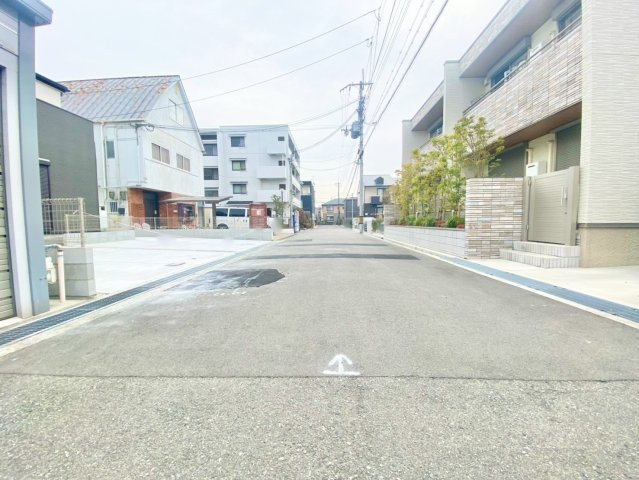 荻野３丁目　１号棟の前面道路含む現地写真|住まいの事ならなんでもご相談ください！現地へご案内いたします！お気軽にお問い合わせ下さい♪