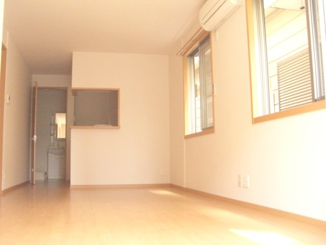 ソレジオ　レイの居間・リビング