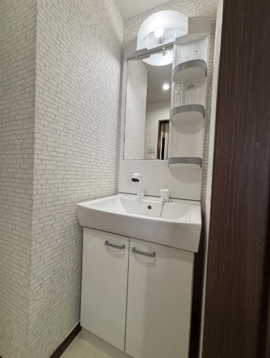 【独立洗面台】