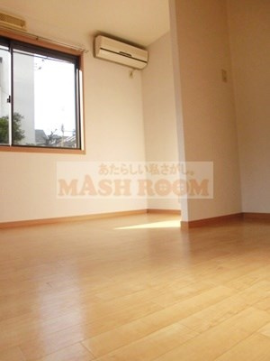 パナコート阿佐谷の居間・リビング