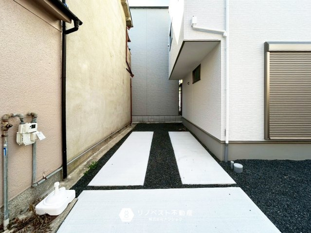 東大阪市御幸町1期1号地の駐車場|広々とした駐車スペースがございます！