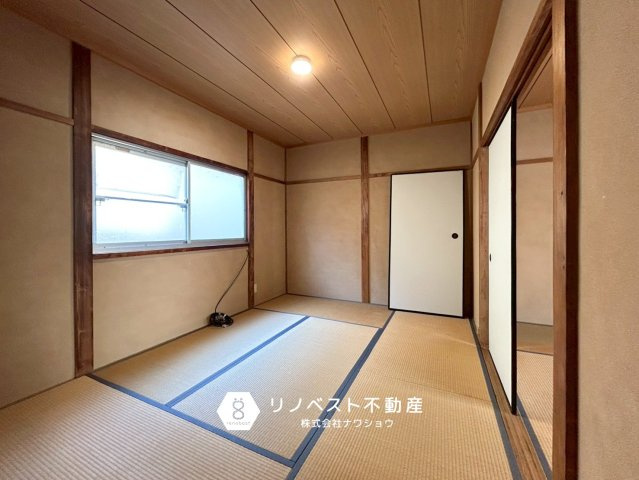 東大阪市岩田町1丁目の和室|2階の和室は襖を開けておくと一続きの空間として広々と使用して頂けます♪