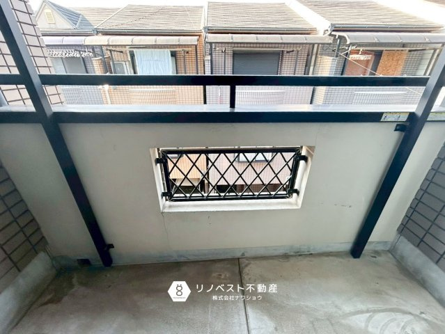 東大阪市長栄寺のバルコニー|3階にバルコニーがございます。