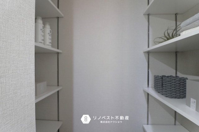 東成区大今里南5丁目のその他|階段には手すりがついているので転倒防止になりますね◎