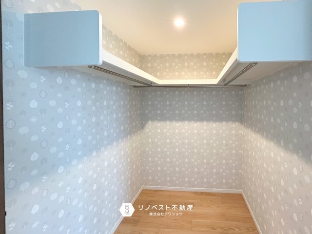 東大阪市中小阪1丁目の収納|お洋服が多い方でも安心！洋服選びがワクワクするWIC！