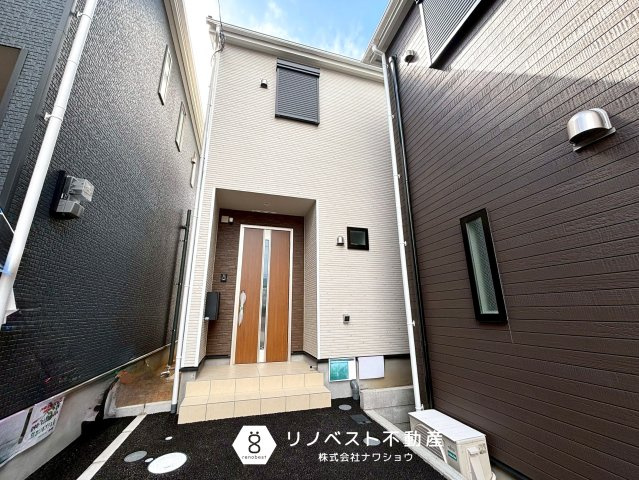 東大阪市布市町　第1の外観|2025年8月に完成したばかりの白基調で清潔感溢れる外観です！