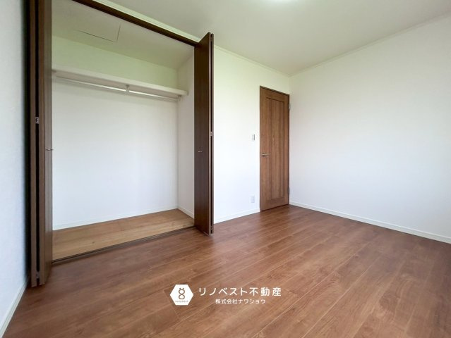 東大阪市若江南2丁目の洋室|シンプルな約6.7帖の洋室です◎お部屋作りをお楽しみください！