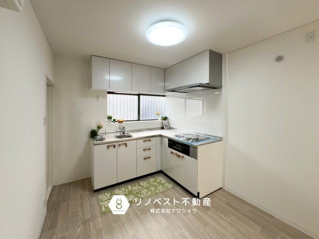 東大阪市御厨西ノ町1丁目のキッチン|2階ダイニングキッチンでプライベート空間が守られます◎