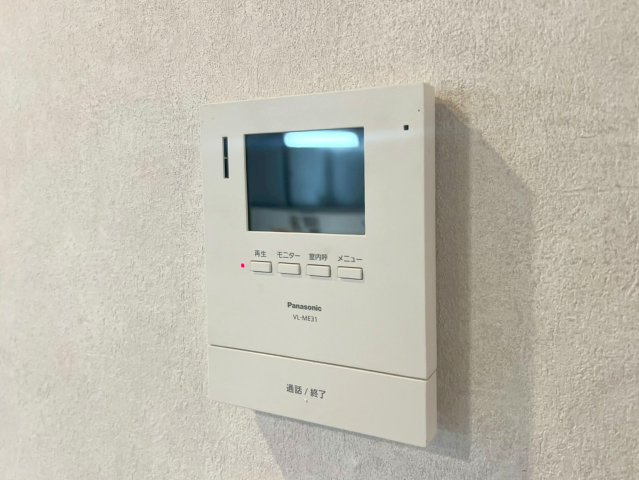 東大阪市御厨栄町2丁目の防犯設備|TVモニター付きインターホンなので事前に訪問者を確認できるので安心ですね◎
