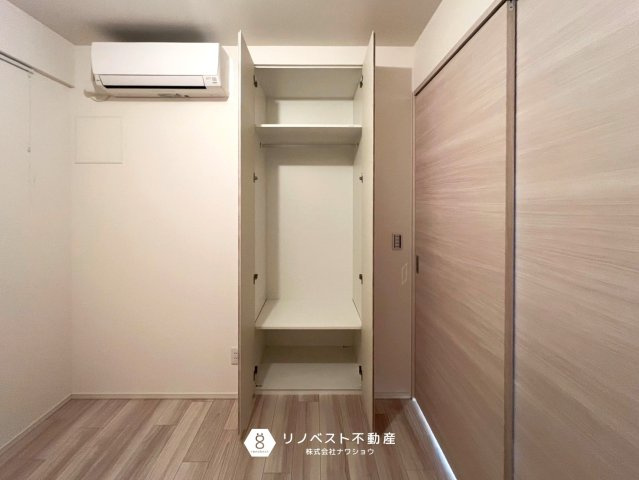 ブランニード河内小阪の収納|タオル類を収納するのにピッタリな洗面所の収納です◎