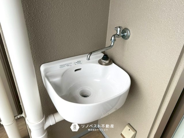 ブランニード河内小阪の防犯設備|TVモニター付きインターホンでセキュリティ面安心♪