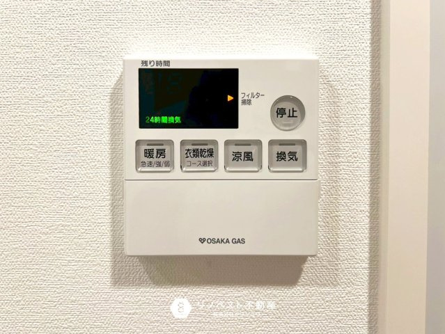 ブランニード河内小阪|高級感のあるエントランスで仕事終わり帰ると気分が上がりますね♪