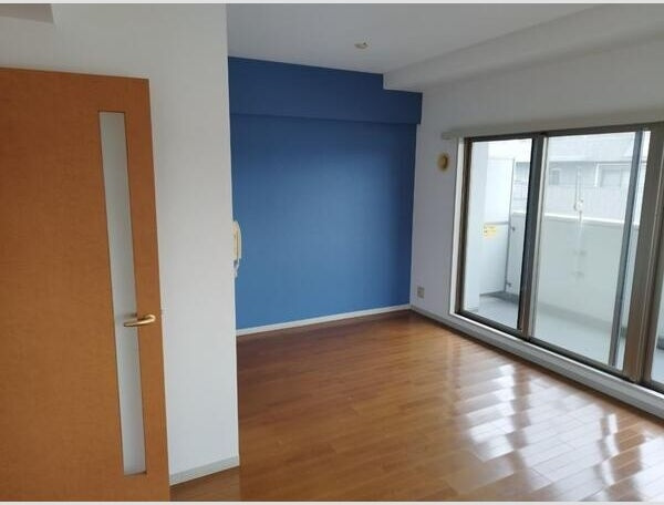 bePLACEの居間・リビング