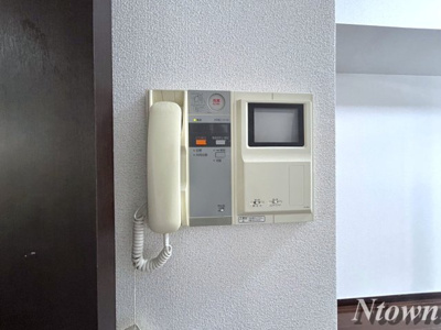 【セキュリティ】 | ライジングコート名古屋駅南 | モニター付きインターホンです。