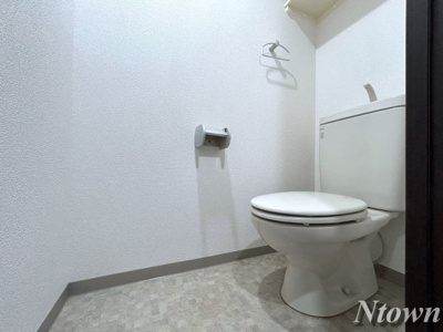 【トイレ】 | ライジングコート名古屋駅南 | 落ち着いた色調のトイレです