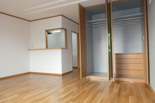 パークサイドの寝室|洋室