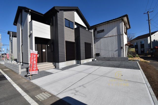 ケイアイフィット　日立市東町　3期 　2の駐車場|駐車場は十分なスペース。ご家族それぞれが車をご所有の場合や、来客の際も安心です。