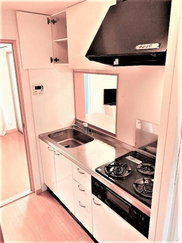 レオパレスGRANDEURのキッチン