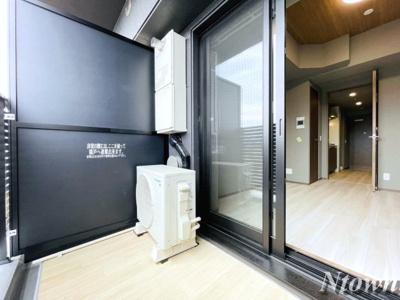 【バルコニー】 | メイクスWアート浅間町 | 外からの目が気にならないバルコニーで洗濯物が干せます