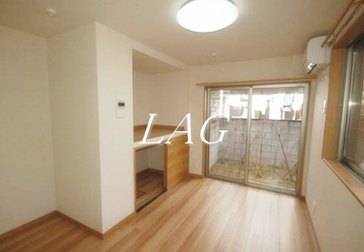 【居間・リビング】 | 東高円寺ハウス | 洋室のお部屋です。