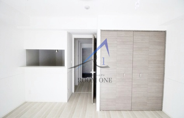 プレール・ドゥーク亀戸水神駅前の居間・リビング|洋室のお部屋です。