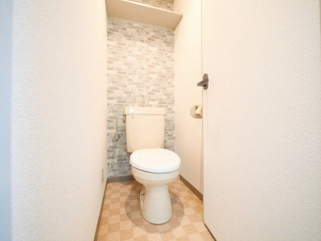 ウインライフ関目のトイレ