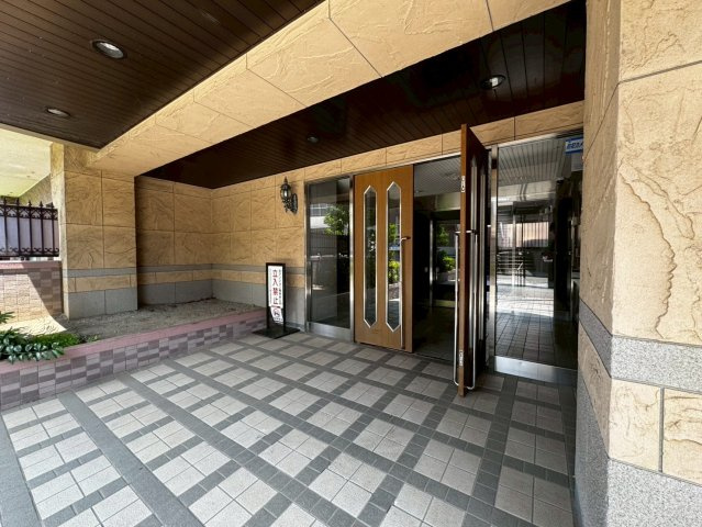 ライオンズマンション藤沢東のエントランス|エントランスです♪