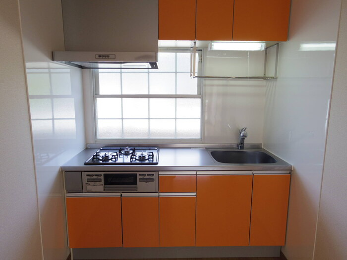 コーポサングリーンのキッチン|キッチン(3口ｶﾞｽｺﾝﾛ付き)