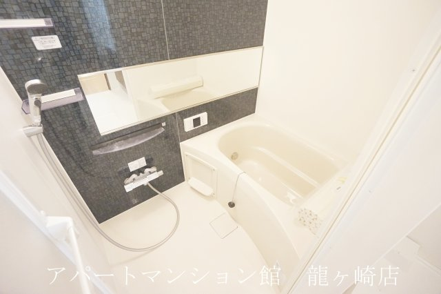 アルジャンの浴室|浴室（追い焚き機能付き）