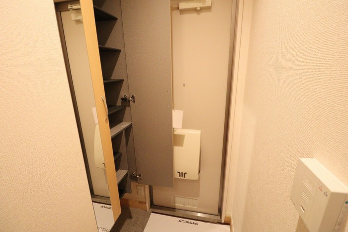 ヴァンヴェールの玄関|トールタイプシューズボックス