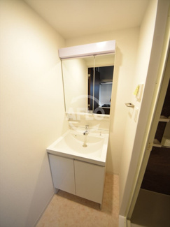 【独立洗面台】 | La Douceur天王寺 | スプランディッド天王寺　洗面化粧台