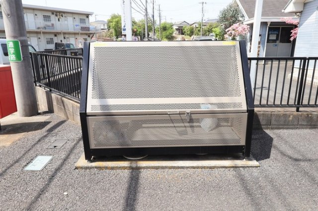 オーパス Ⅰ・Ⅱのその他共用部分|ゴミストッカー