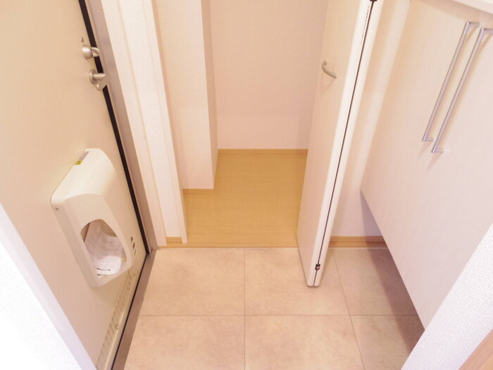 ラ・ルーチェの玄関|玄関収納