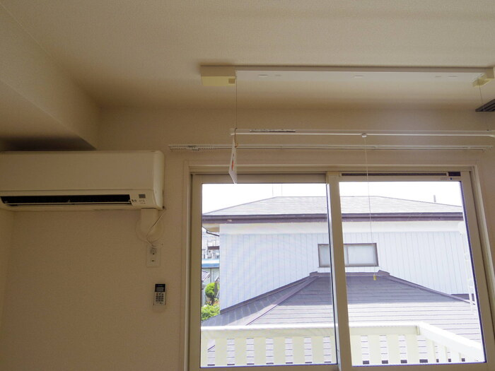 ラ・ルーチェの設備|エアコン・室内物干し