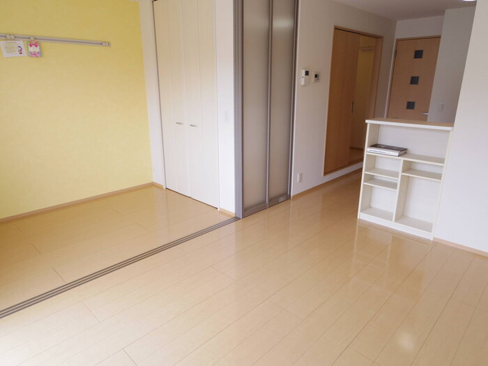 ラ・ルーチェの内装|室内全景