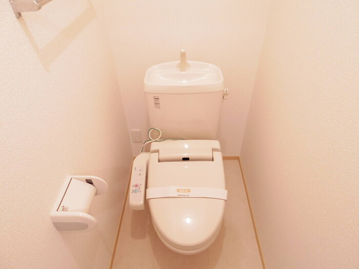 ラ・ルーチェのトイレ|温水洗浄暖房便座