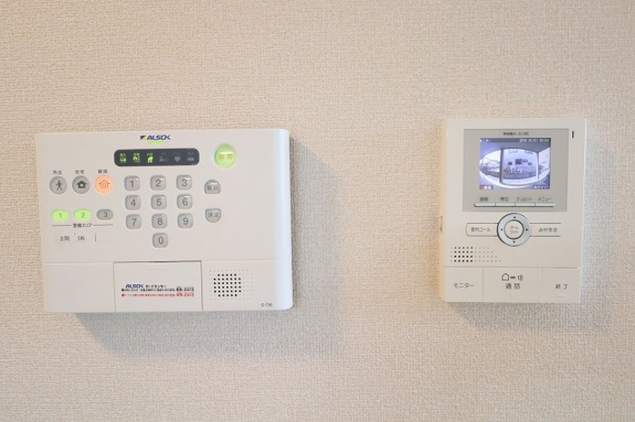 フォレスト サイトのセキュリティ|ALSOKホームセキュリティ・モニタ付きインターホン