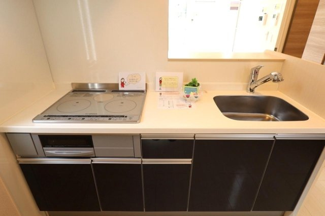 プランドールのキッチン|対面キッチン（IHクッキングヒーター付き）