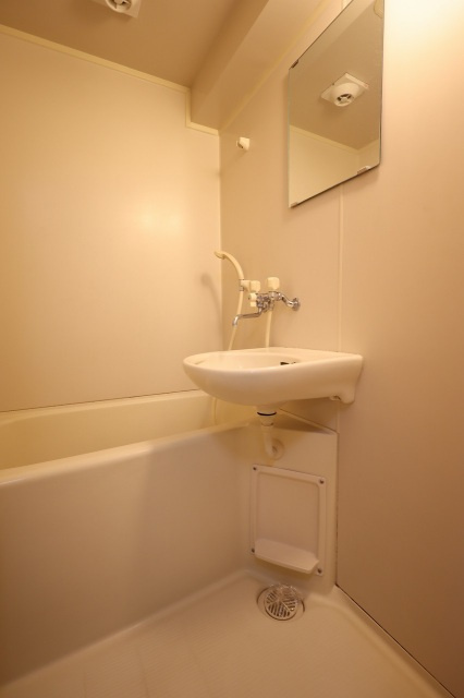 エステート24東雲の浴室|お風呂で日々の疲れを落としましょう