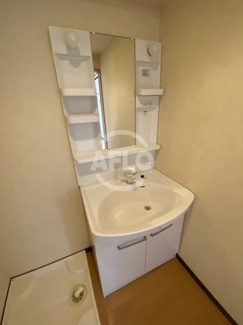 【独立洗面台】 | クィーンライフ桑津 | クィーンライフ桑津　独立洗面台