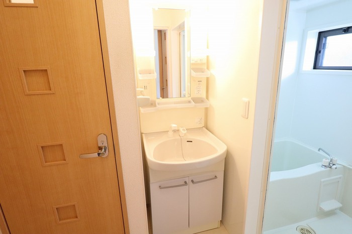 ラ・フォーレ リーヴⅡの独立洗面台|洗髪洗面化粧台