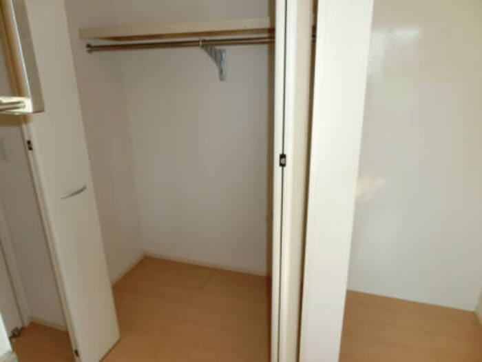 グランモアヒロセの収納|クローゼット