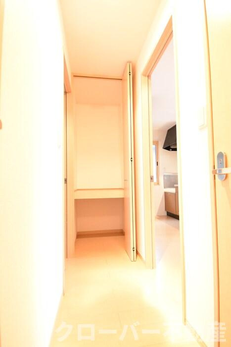 リビングタウン宇多津東 B棟の収納|物入