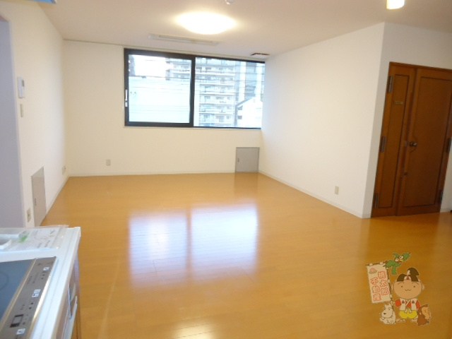 アルバ鹿田町の居間・リビング