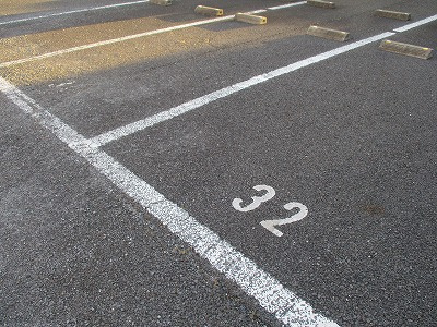 レオパレスメゾン神立Bの駐車場|画像7